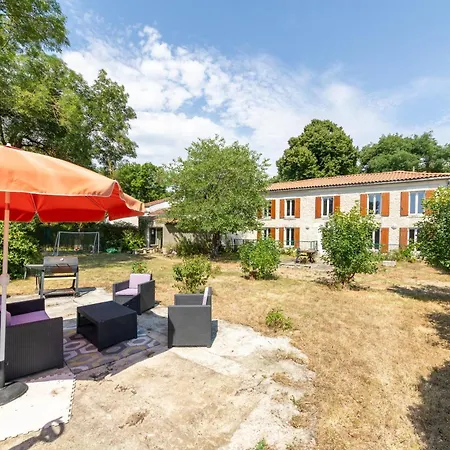 La Maison Du Tonnelier - Beau Jardin Avec Piscine Dom wakacyjny *